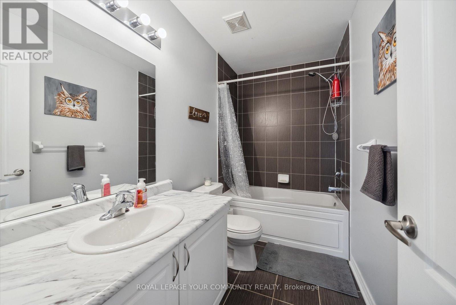 37 Gunsolus Road, Kawartha Lakes, Ontario  K9V 0E4 - Photo 14 - X12123745