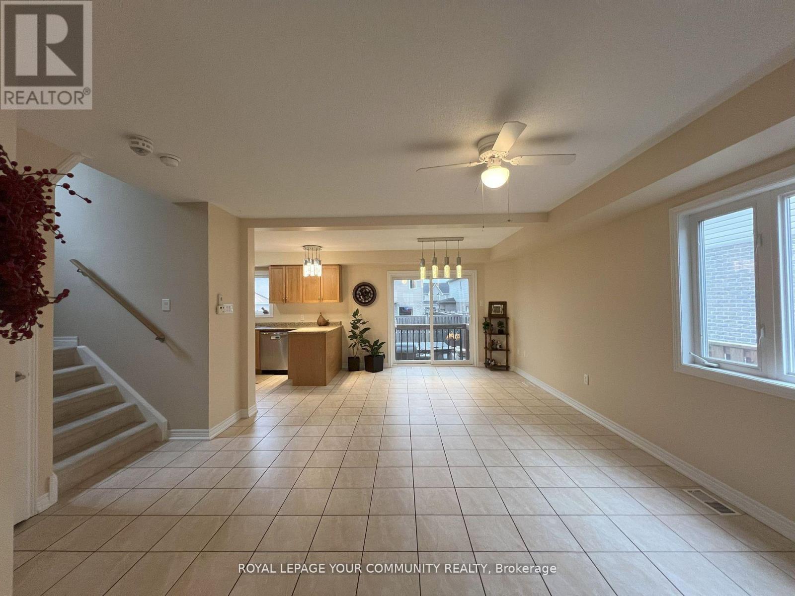 37 Gunsolus Road, Kawartha Lakes, Ontario  K9V 0E4 - Photo 5 - X12123745