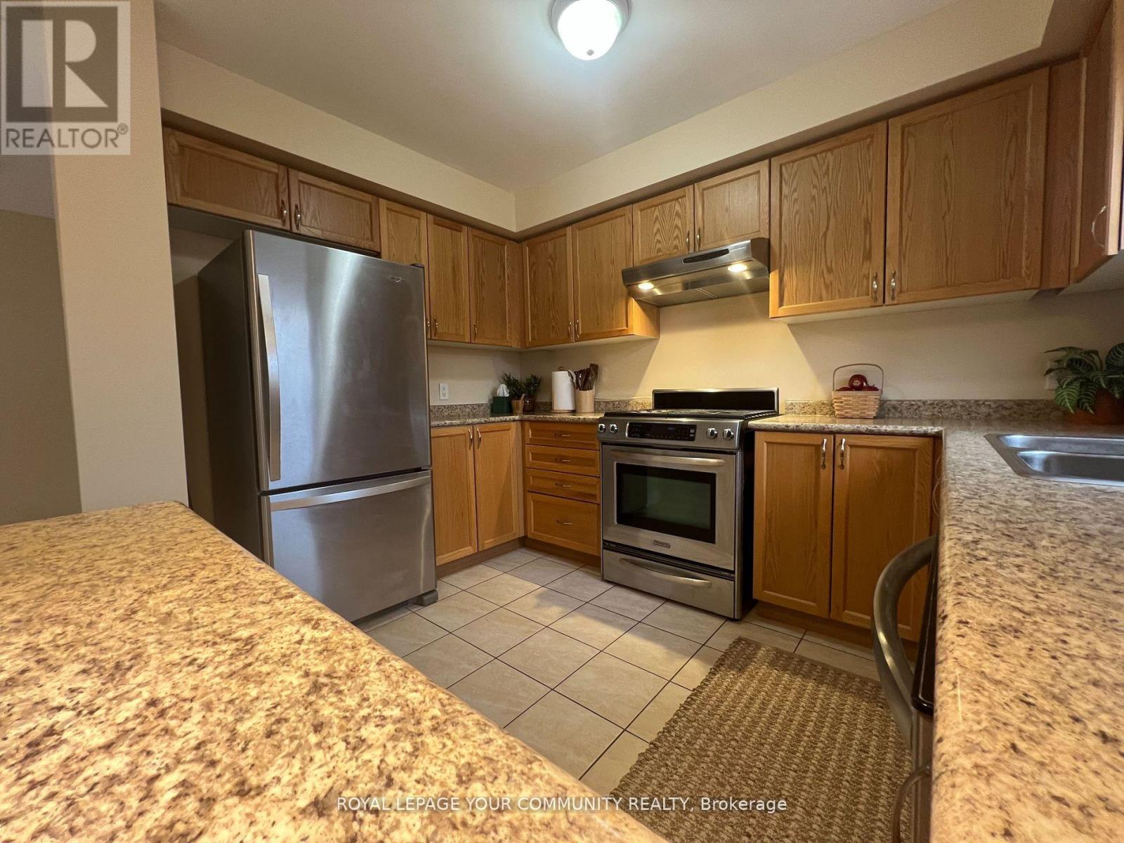 37 Gunsolus Road, Kawartha Lakes, Ontario  K9V 0E4 - Photo 7 - X12123745