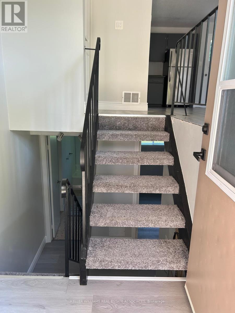 103 King Street N, Minto, Ontario  N0G 1Z0 - Photo 5 - X12123766