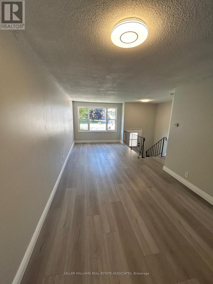 103 King Street N, Minto, Ontario  N0G 1Z0 - Photo 6 - X12123766