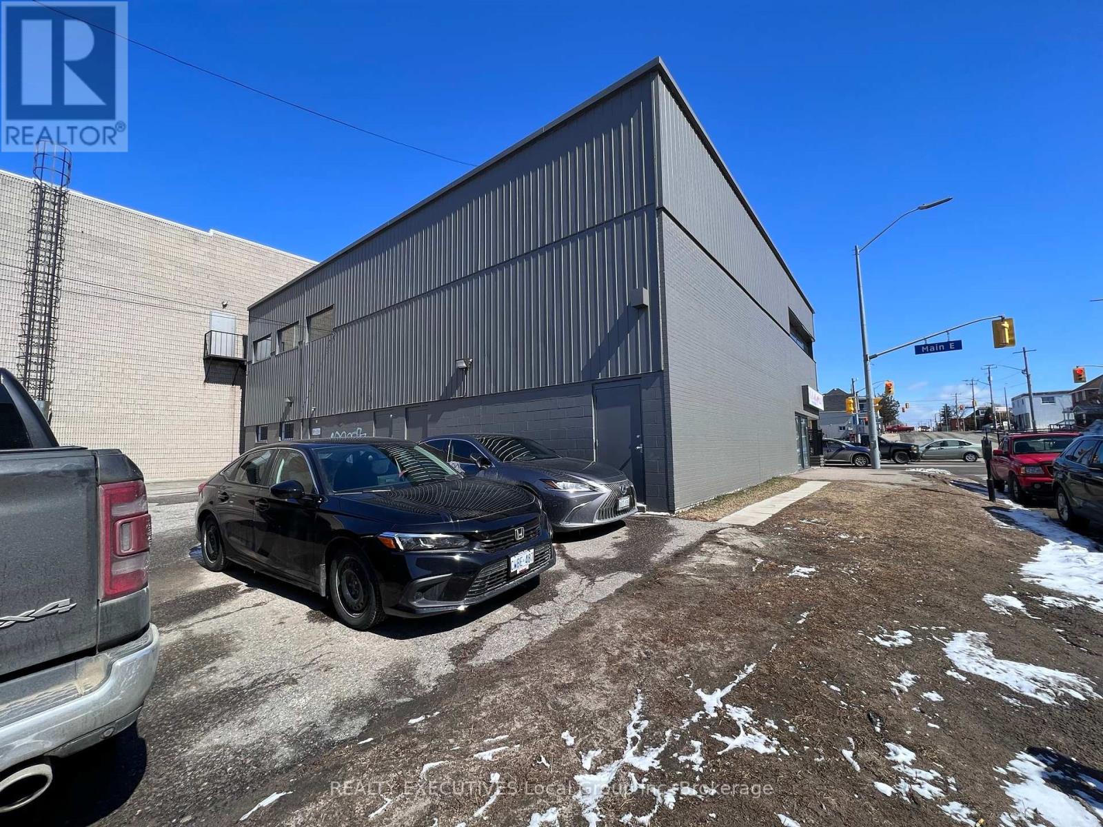 2 - 391 Main Street E, North Bay, Ontario  P1B 1B3 - Photo 3 - X12123915