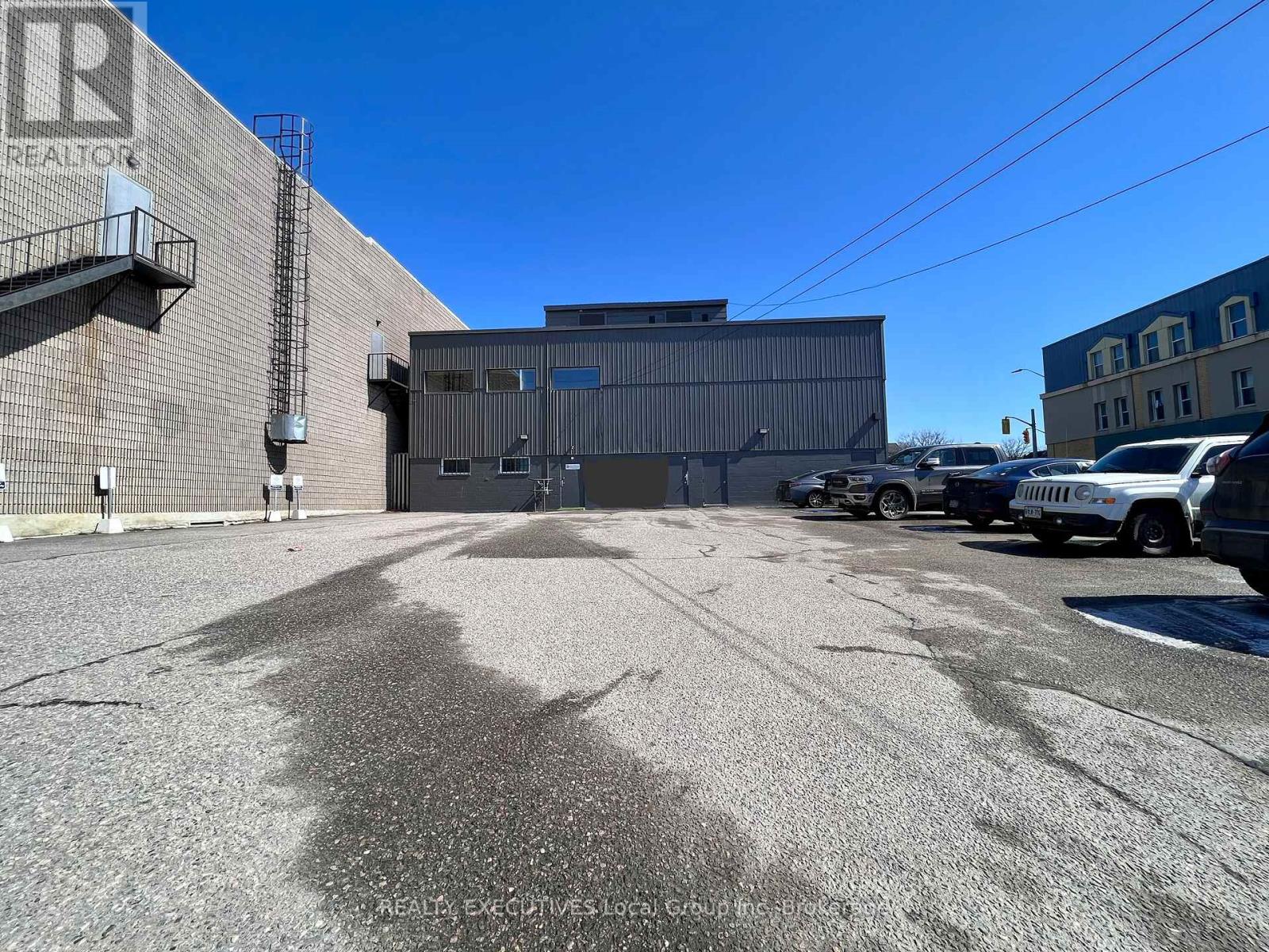 2 - 391 Main Street E, North Bay, Ontario  P1B 1B3 - Photo 4 - X12123915