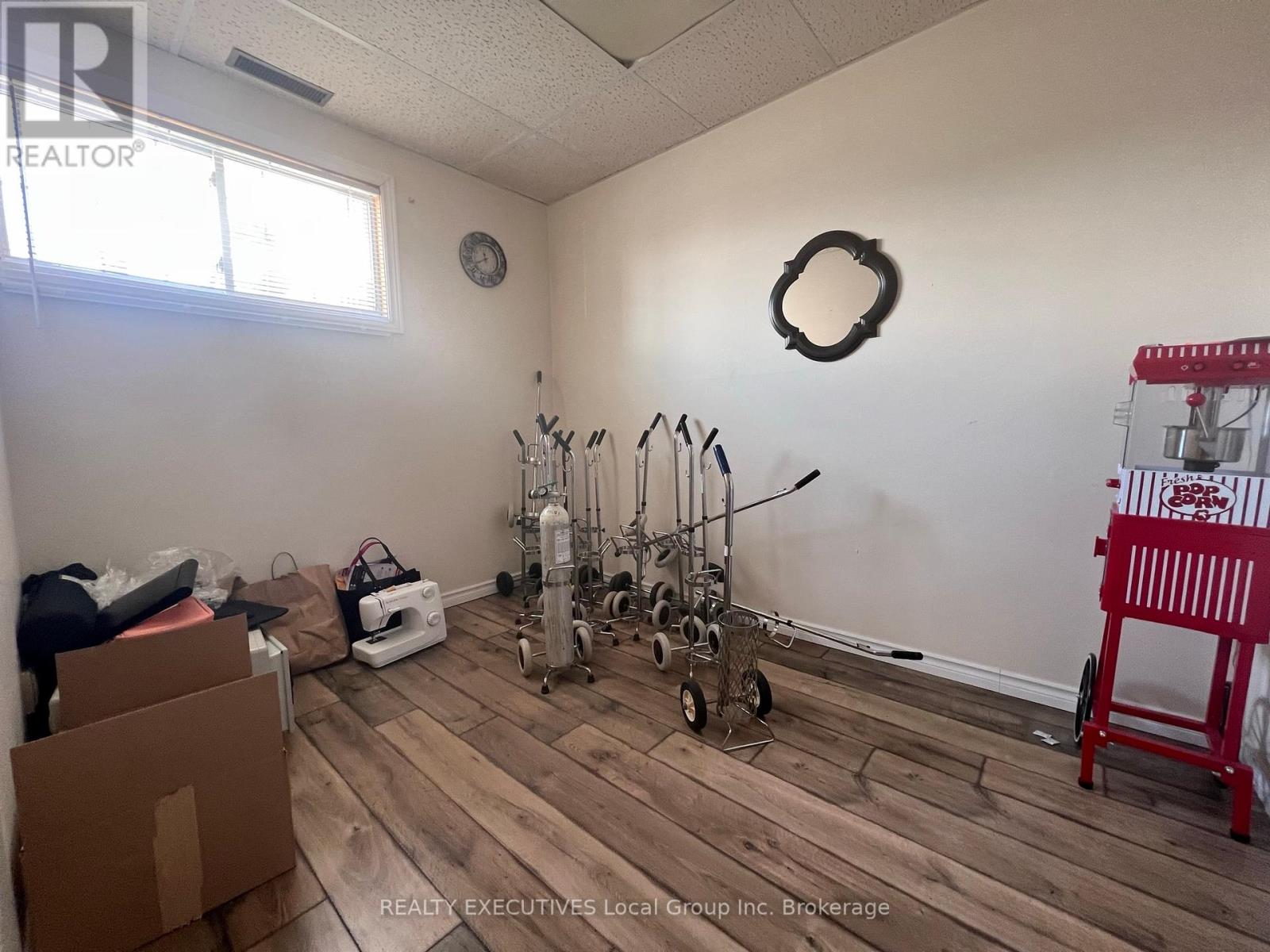 391 Main Street E, North Bay, Ontario  P1B 1B3 - Photo 30 - X12123936