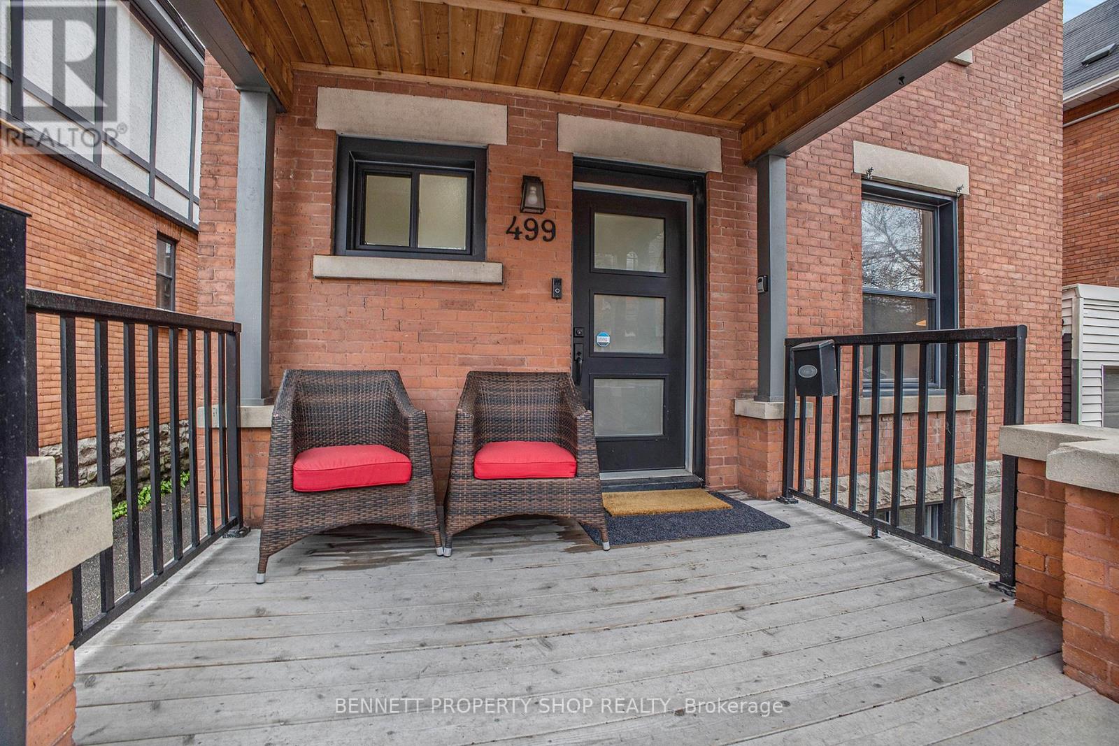 Property at 499 METCALFE STREET E image 2