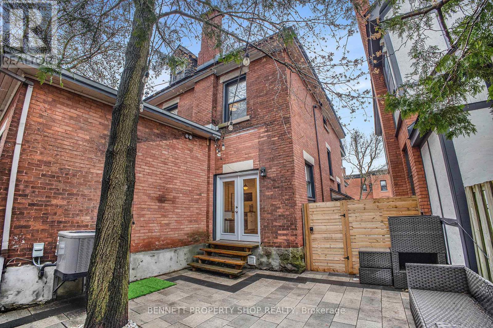 499 Metcalfe Street E, Ottawa, Ontario  K1S 3P2 - Photo 33 - X12054559