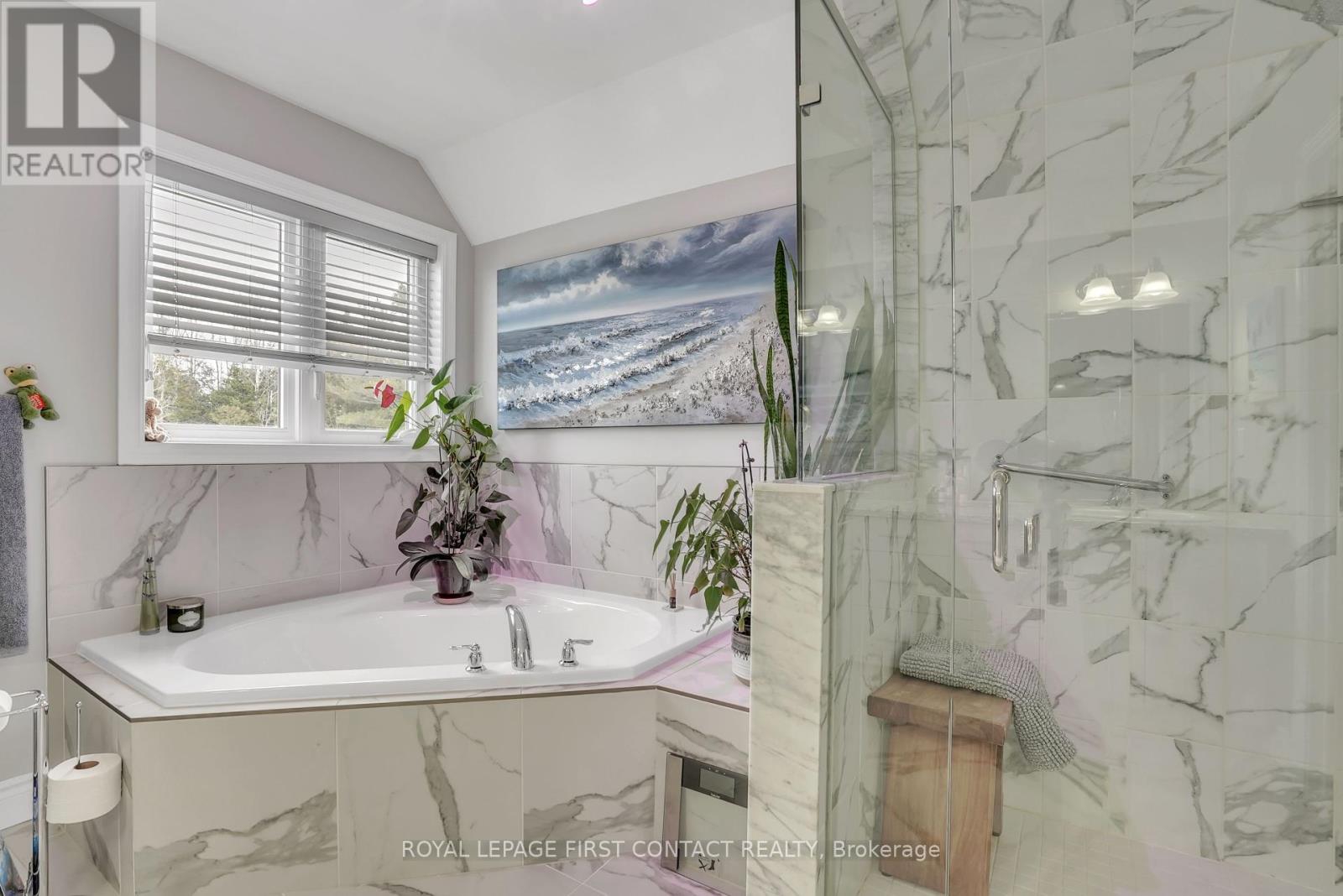 5 Charlie Rawson Boulevard, Tay, Ontario  L0K 2A0 - Photo 26 - S12089358