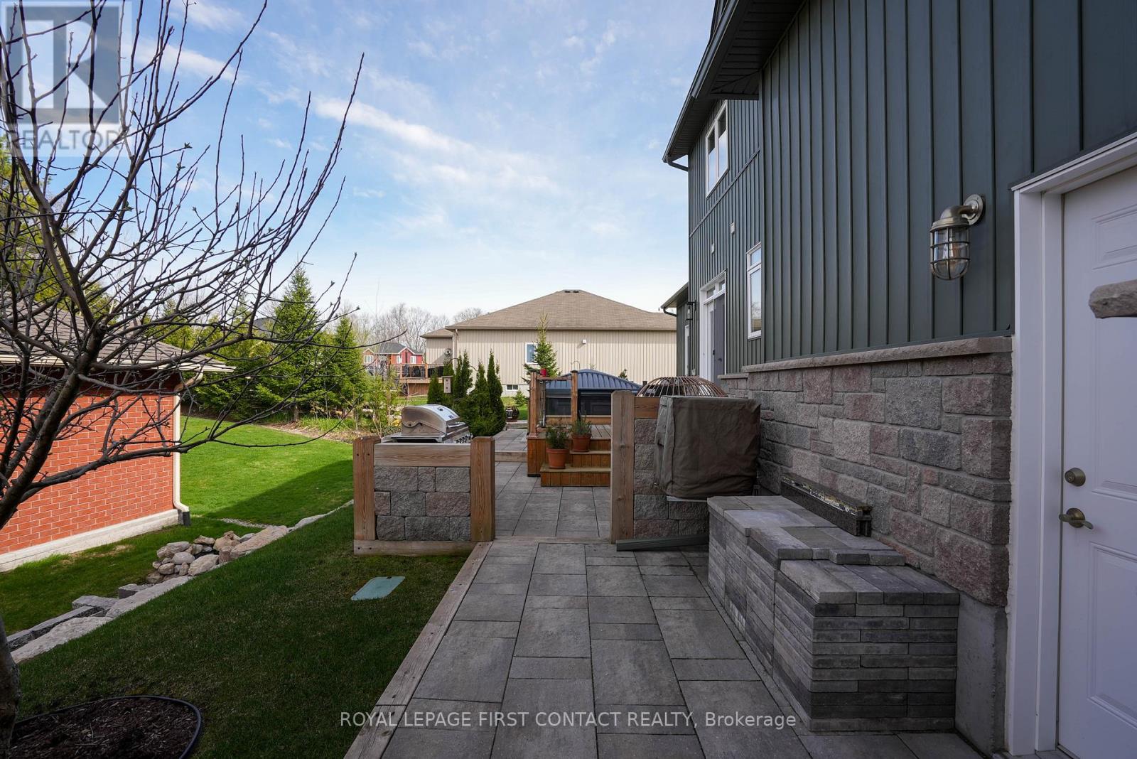 5 Charlie Rawson Boulevard, Tay, Ontario  L0K 2A0 - Photo 36 - S12089358
