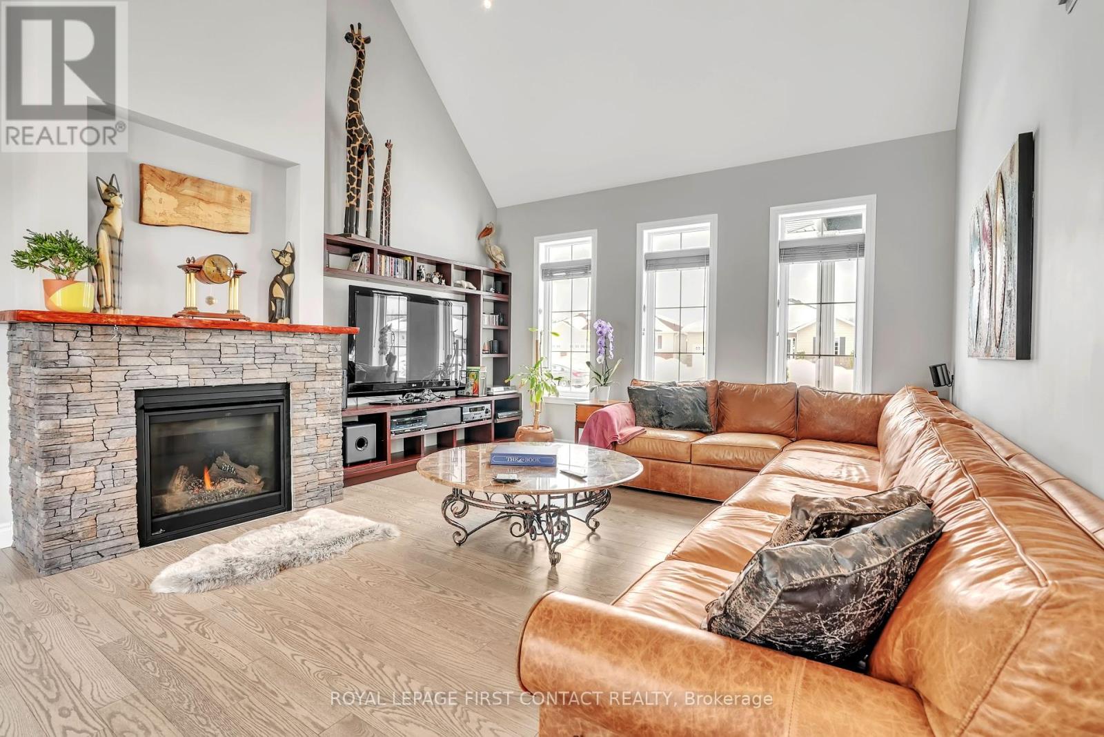 5 Charlie Rawson Boulevard, Tay, Ontario  L0K 2A0 - Photo 7 - S12089358