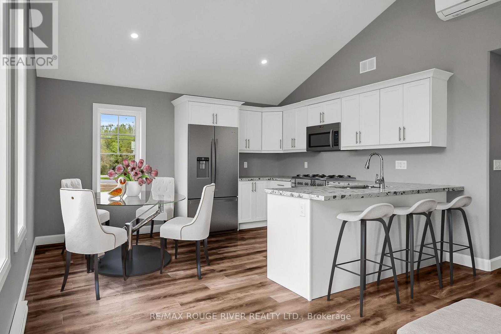 103 - 14 Meadowcreek Drive, Brighton, Ontario  K0K 1H0 - Photo 8 - X12123946