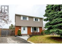 120 CHILTON DRIVE, Hamilton, Ontario