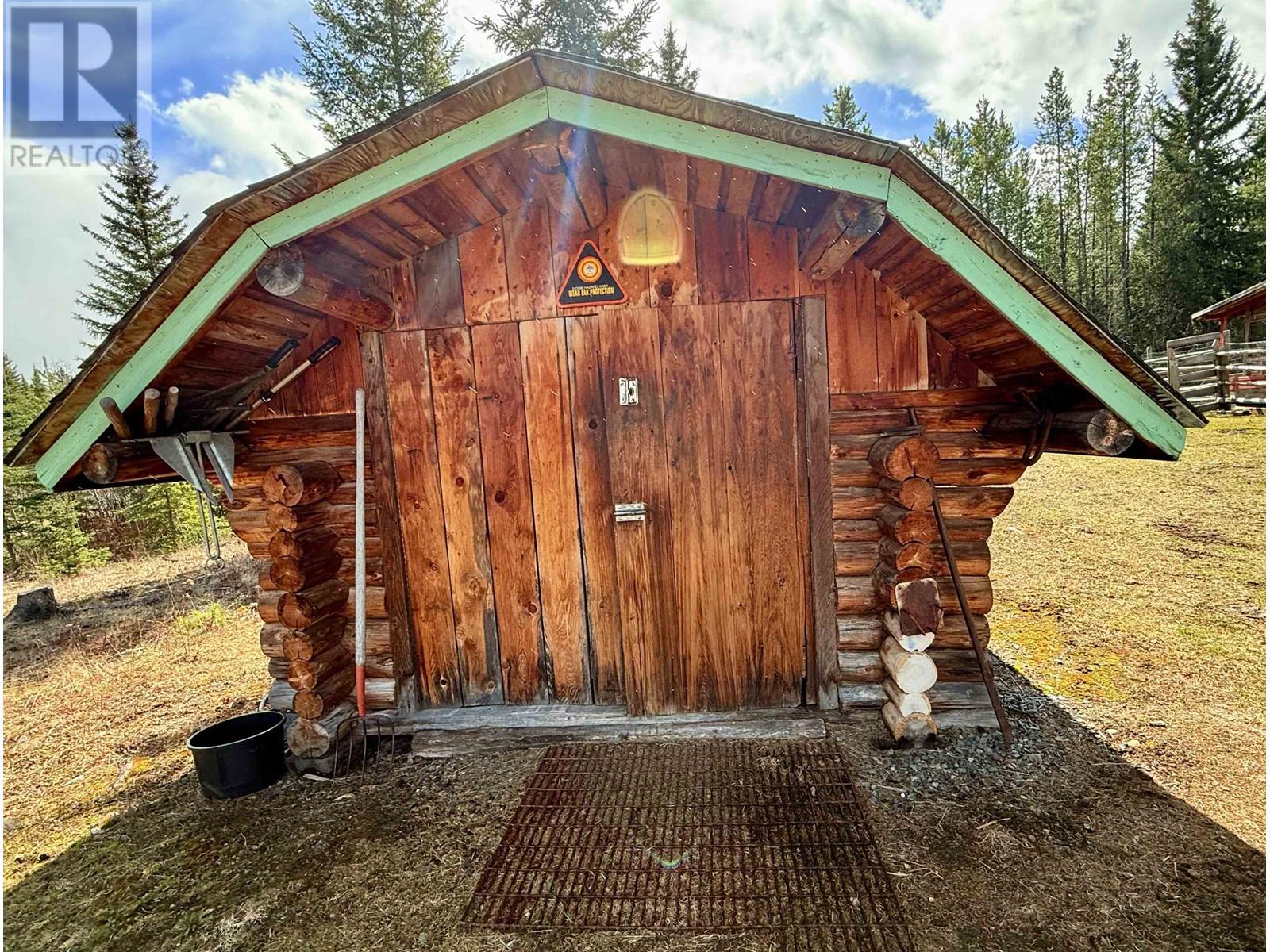 2875 Spout Lake Road, Lac La Hache, British Columbia  V0K 1T0 - Photo 28 - R2997898