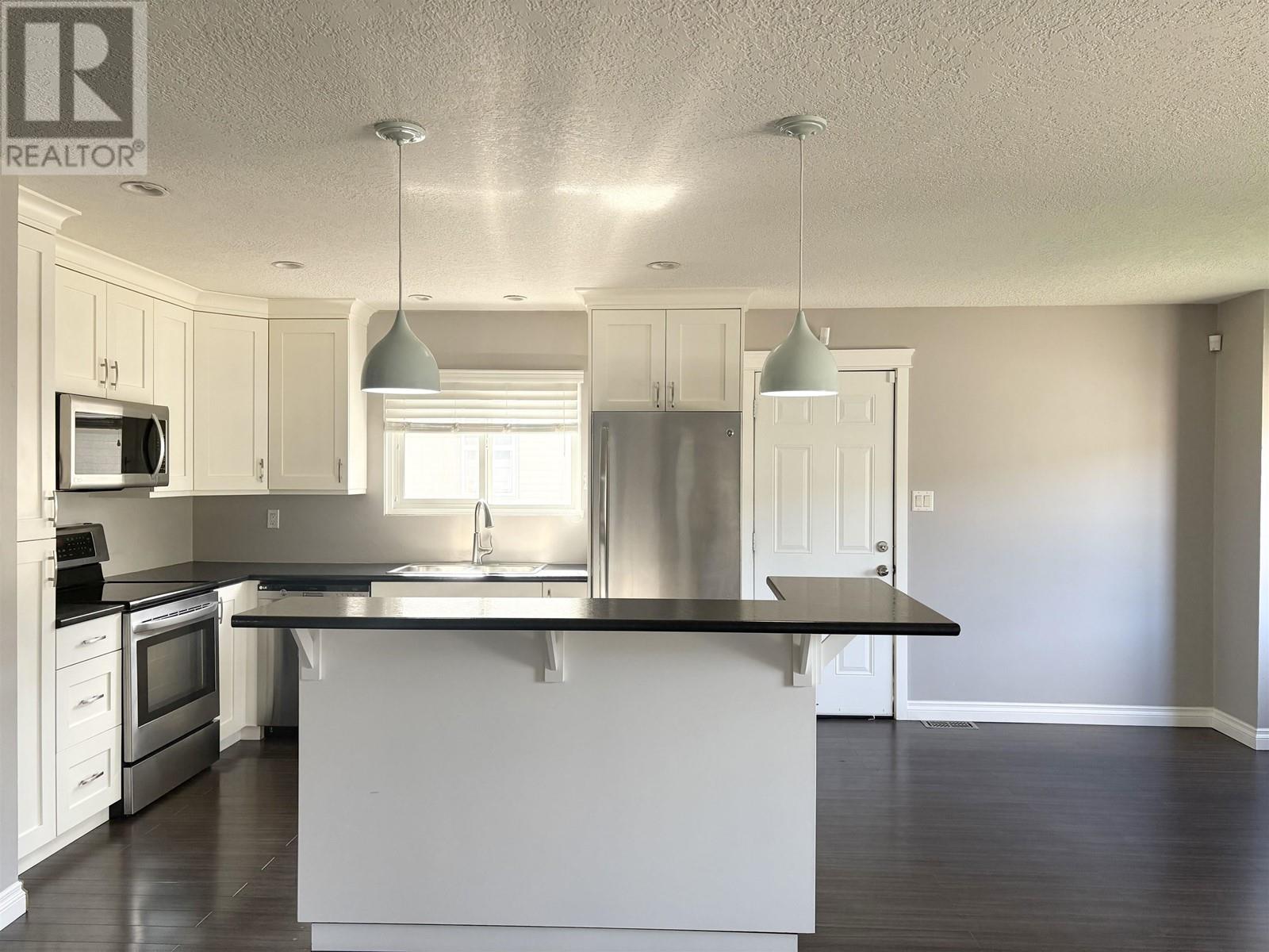 Property at 2460 FOOT STREET image 4