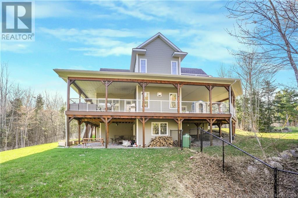Property at 11 Lydia Court image 4