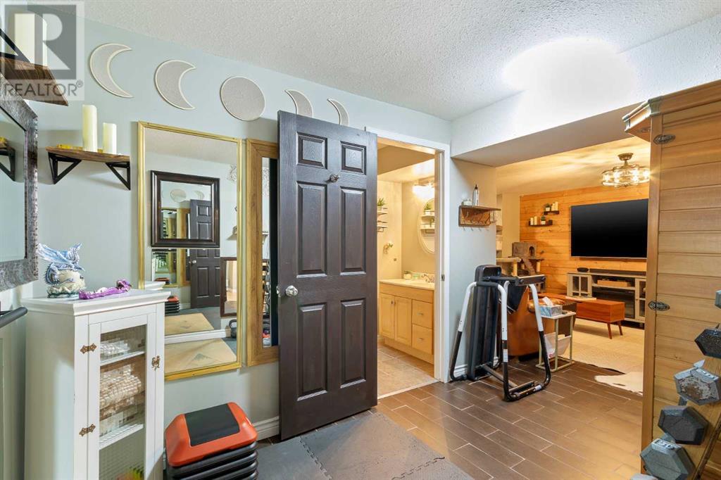 5207 32 Street, Lloydminster, Alberta  T9V 1G1 - Photo 38 - A2215984