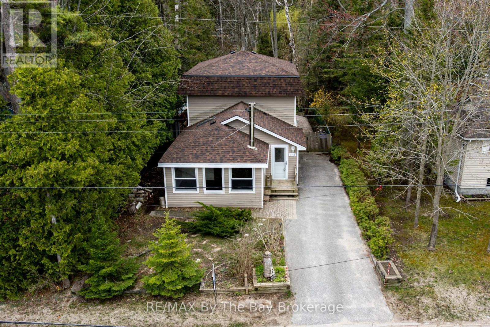 Property at 1719 SHORE LANE image 3