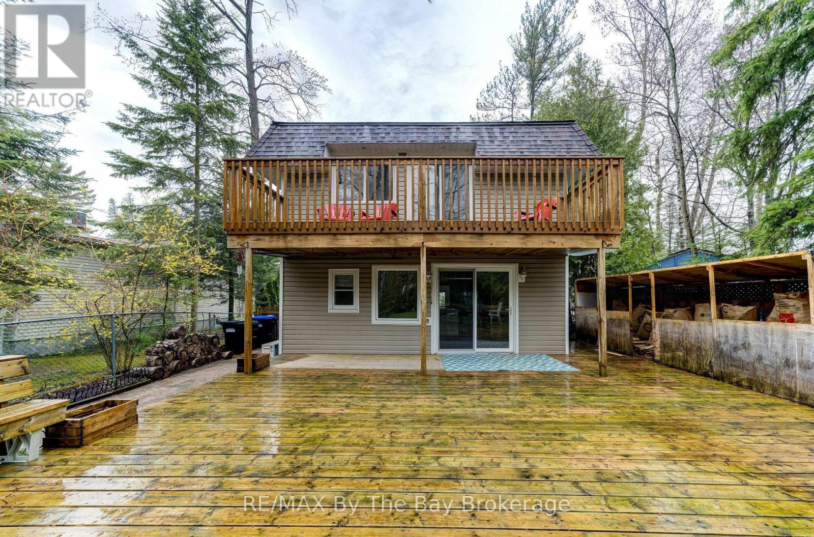 1719 Shore Lane, Wasaga Beach, Ontario  L9Z 1V7 - Photo 21 - S12119990
