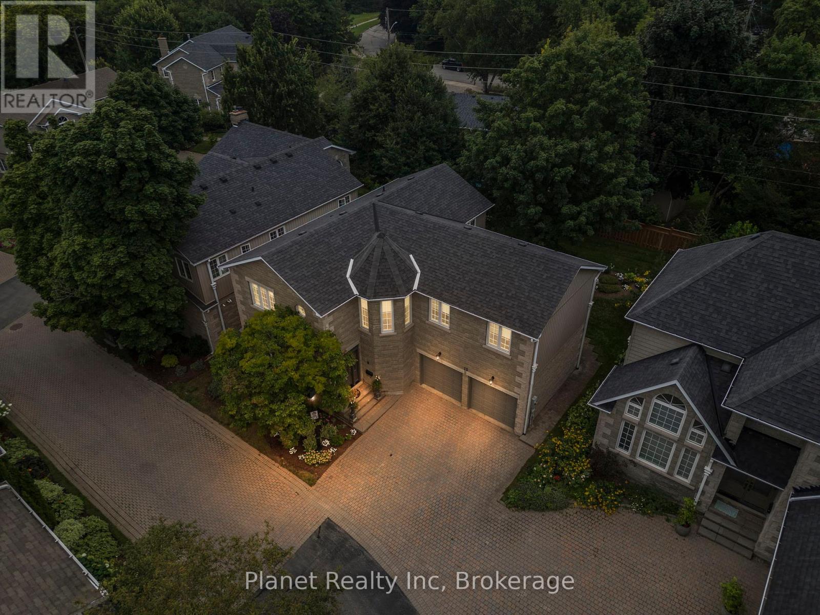 Property at 11 - 25 MANOR PARK CRESCENT image 2