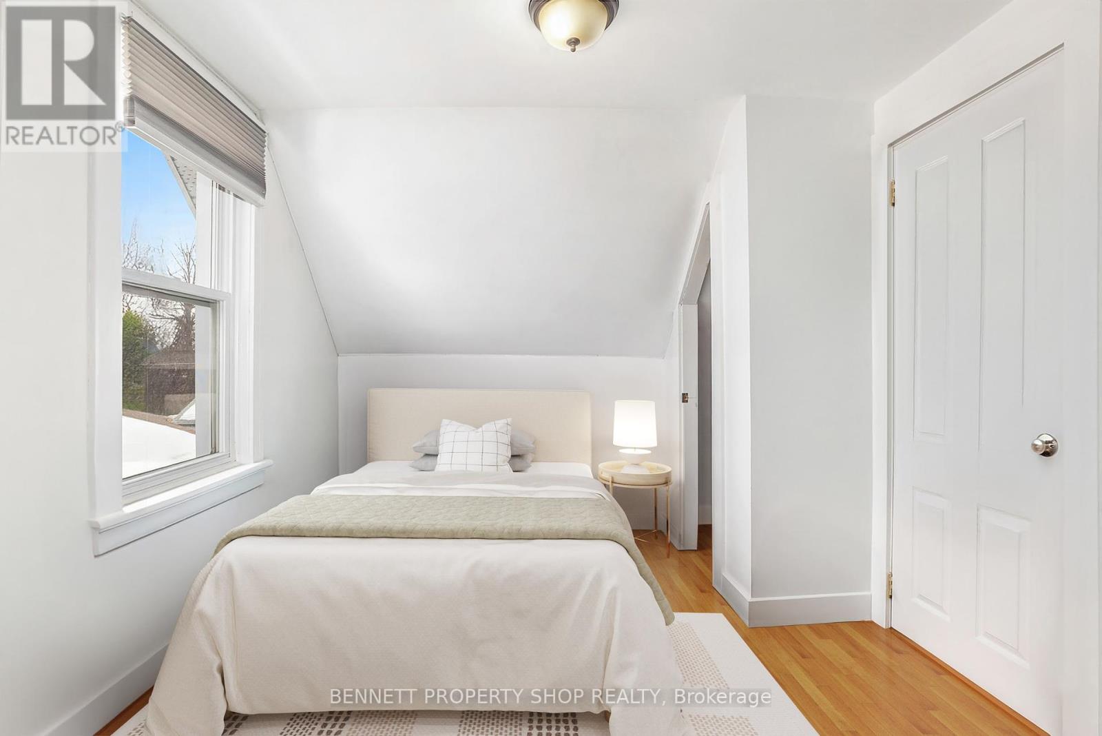 1258 Heron Road, Ottawa, Ontario  K1V 6A9 - Photo 11 - X12029949