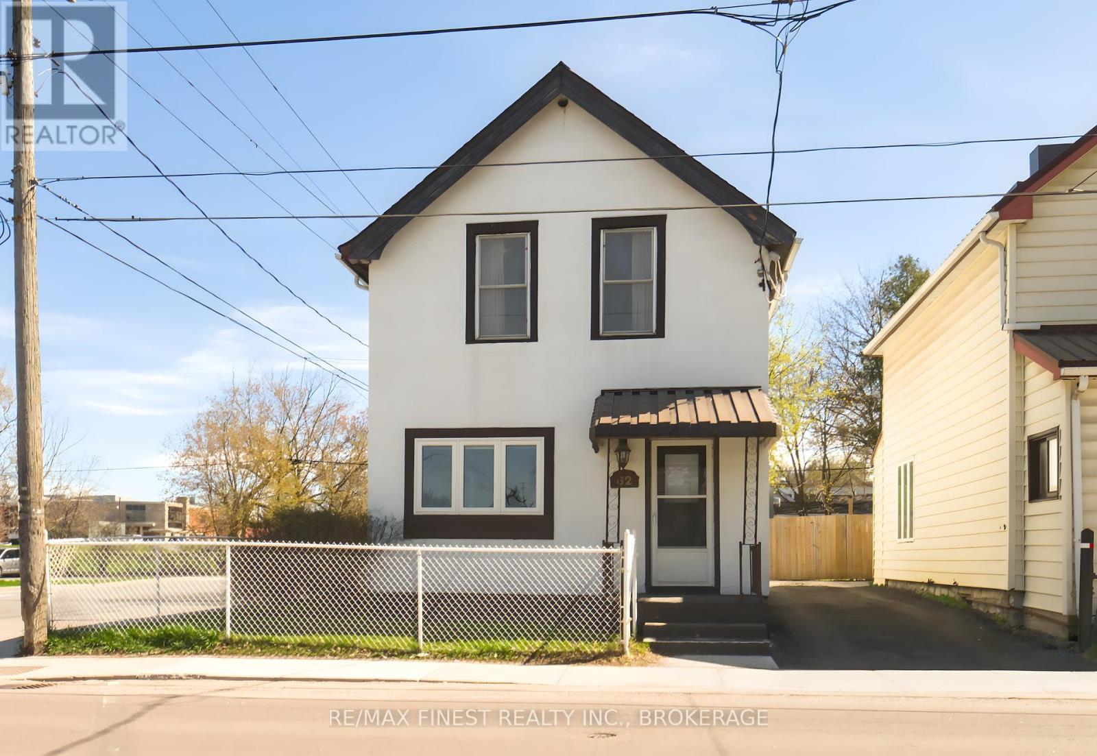 62 STEPHEN STREET, kingston (east of sir john a. blvd), Ontario