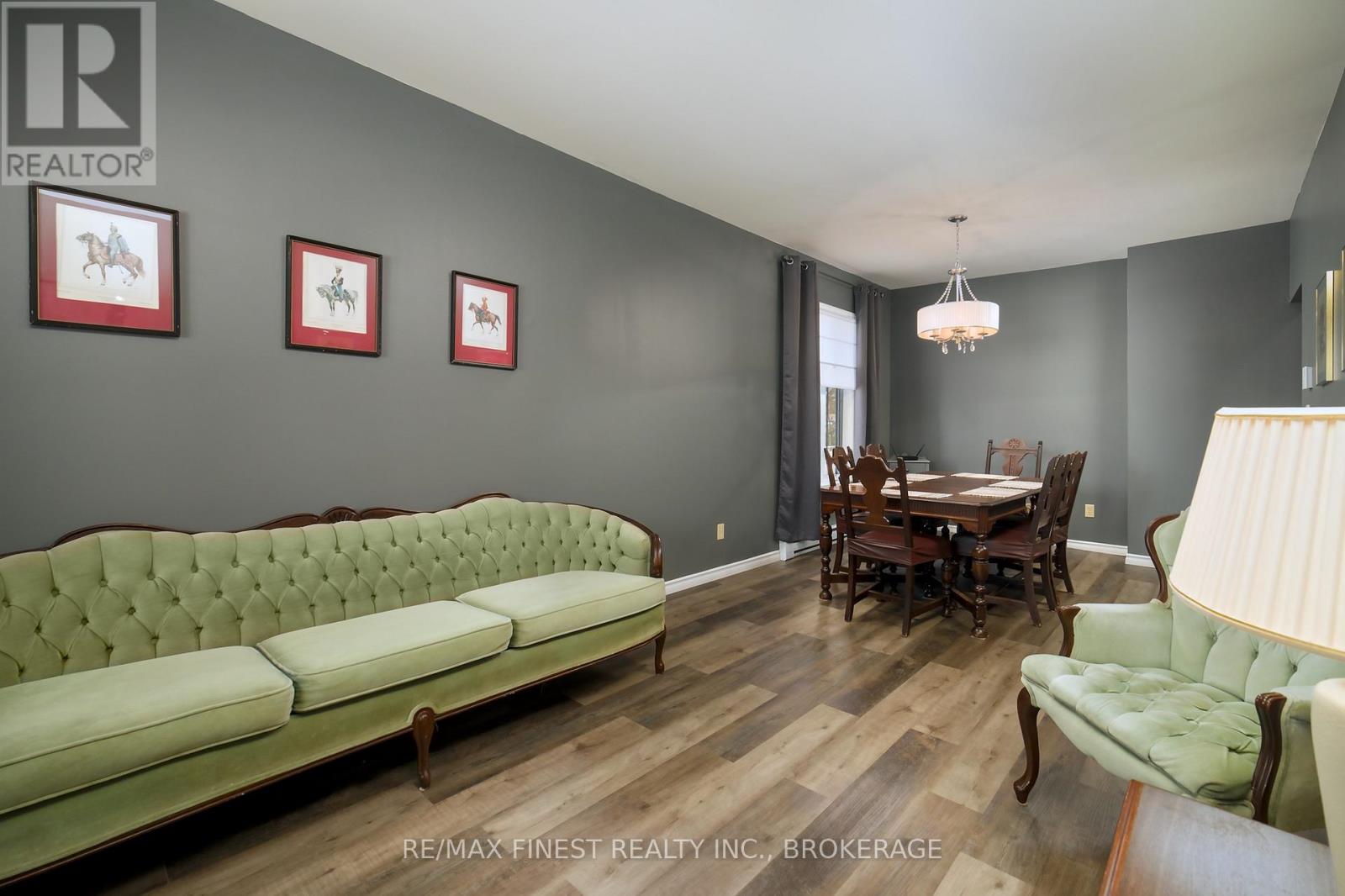 62 Stephen Street, Kingston, Ontario  K7K 2C4 - Photo 7 - X12123970