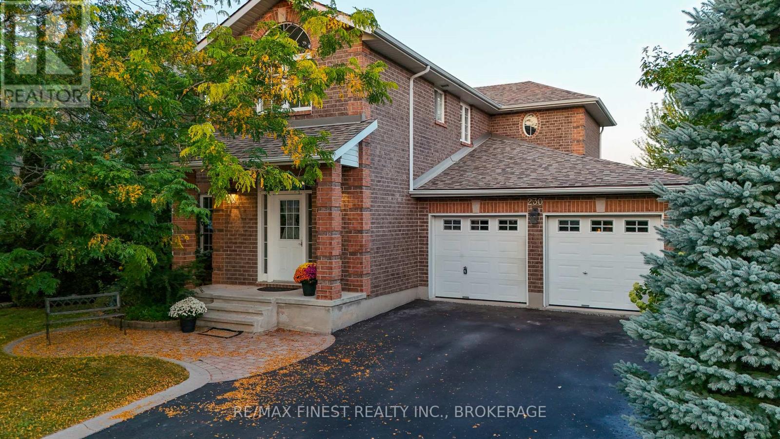 230 Honeywood Avenue, Kingston, Ontario  K7K 7L4 - Photo 2 - X12124072