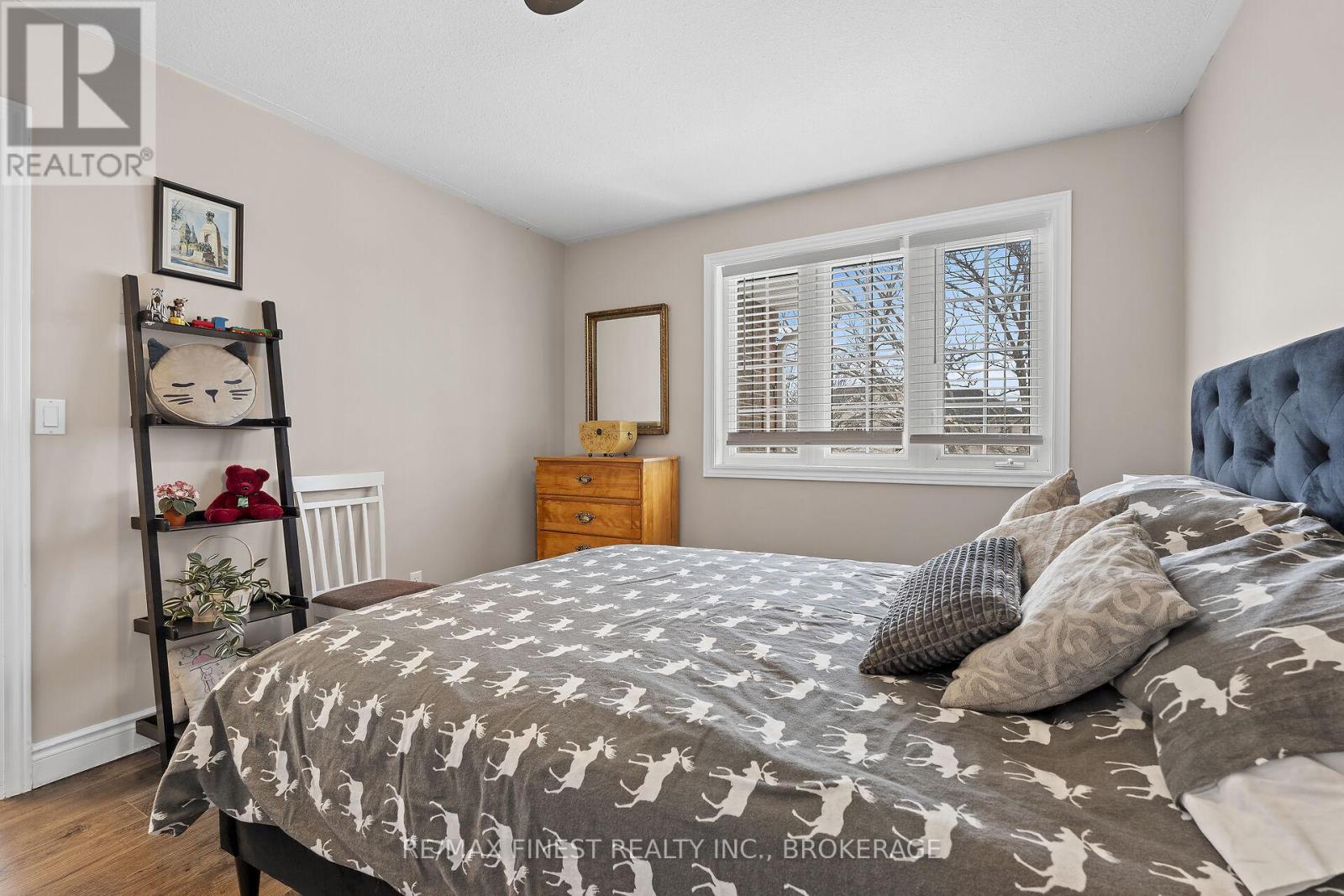 230 Honeywood Avenue, Kingston, Ontario  K7K 7L4 - Photo 27 - X12124072