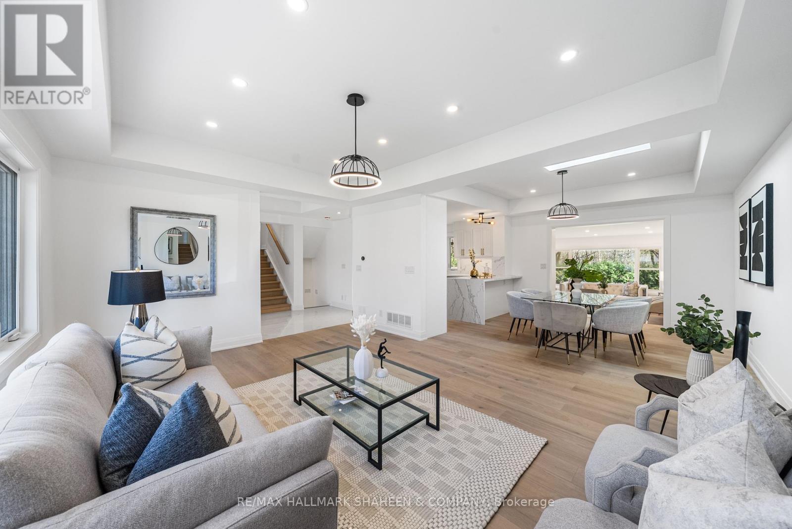 27 Christine Crescent, Toronto, Ontario  M2R 1A4 - Photo 14 - C12123861