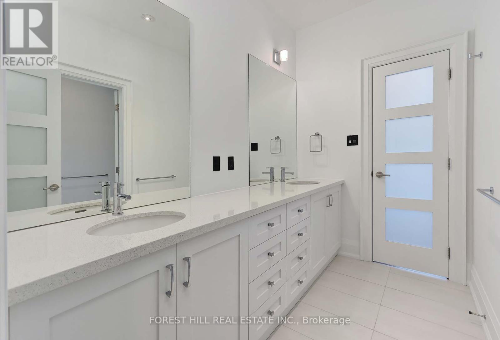 200 Clanton Park Road, Toronto, Ontario  M3H 2G1 - Photo 21 - C12123918