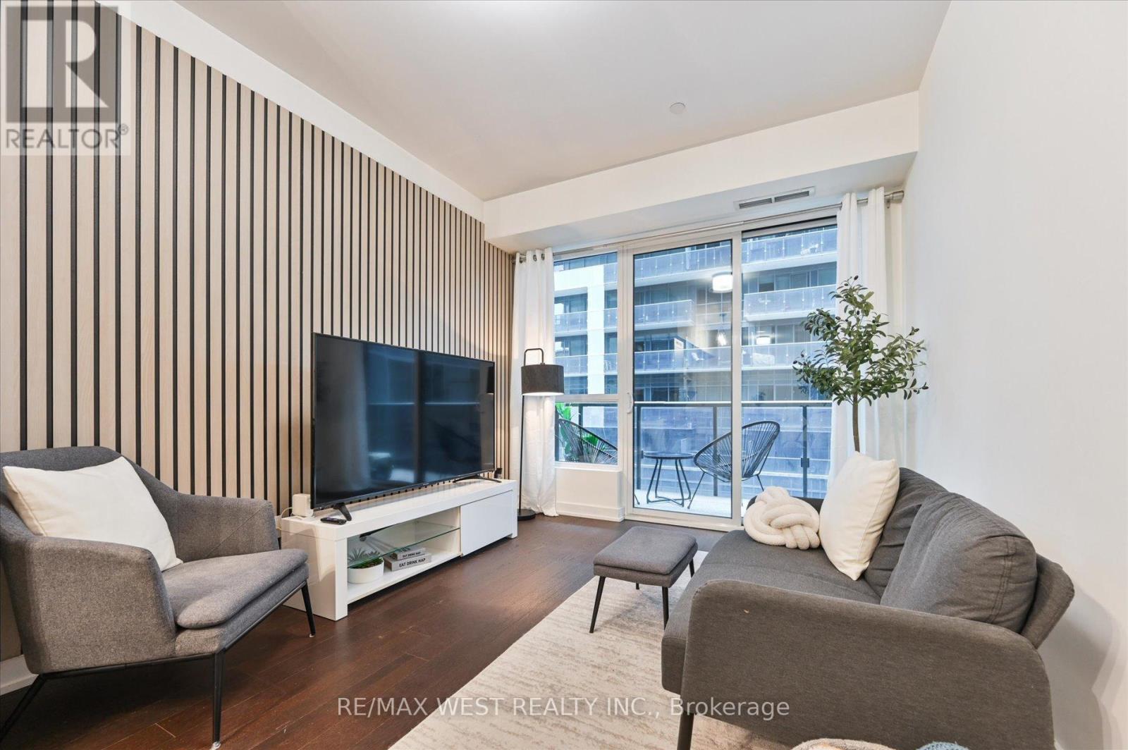 431 - 1030 King Street W, Toronto, Ontario  M6K 3N3 - Photo 1 - C12123930