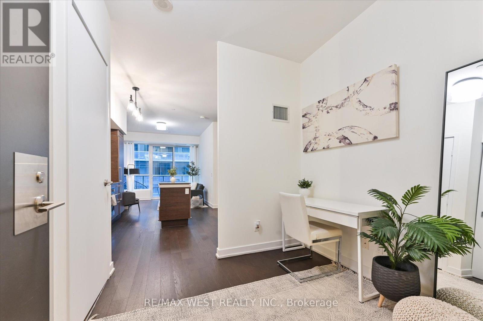 431 - 1030 King Street W, Toronto, Ontario  M6K 3N3 - Photo 2 - C12123930