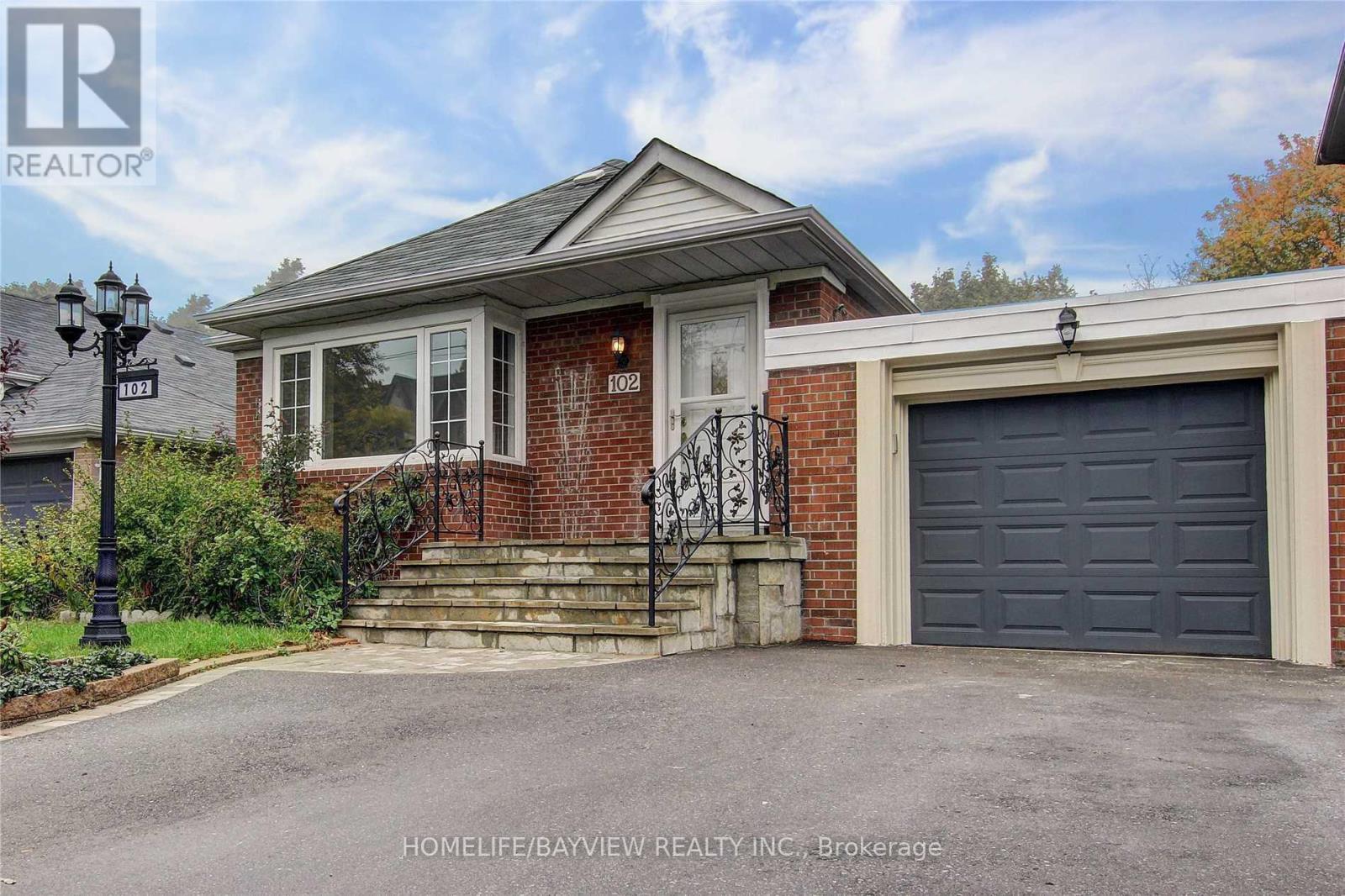 102 MCGILLIVRAY AVENUE, toronto (bedford park-nortown), Ontario