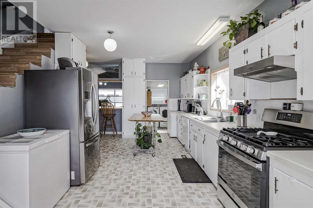 Property at 856 Osler Street image 4