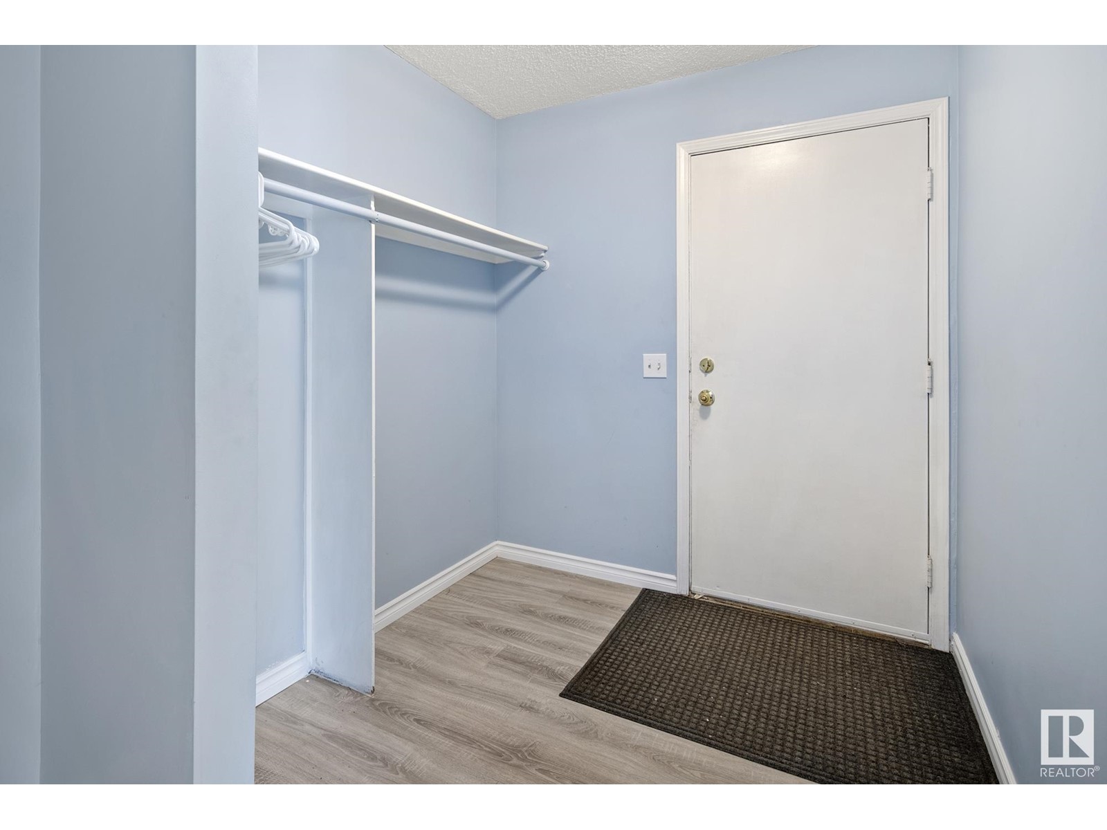 Property at 8423 MILL WOODS RD NW image 4