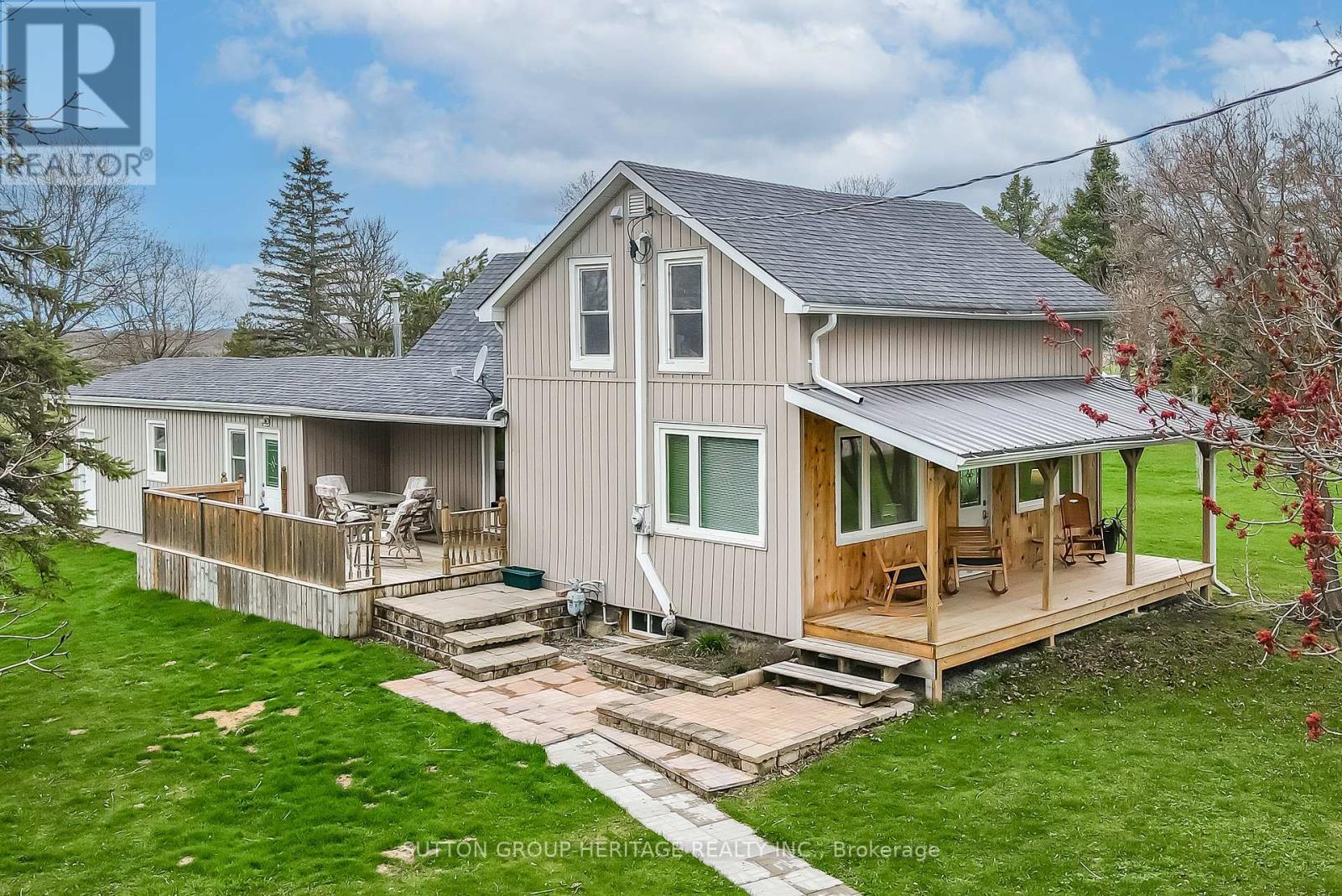 Property at 190 RIVER STREET image 2