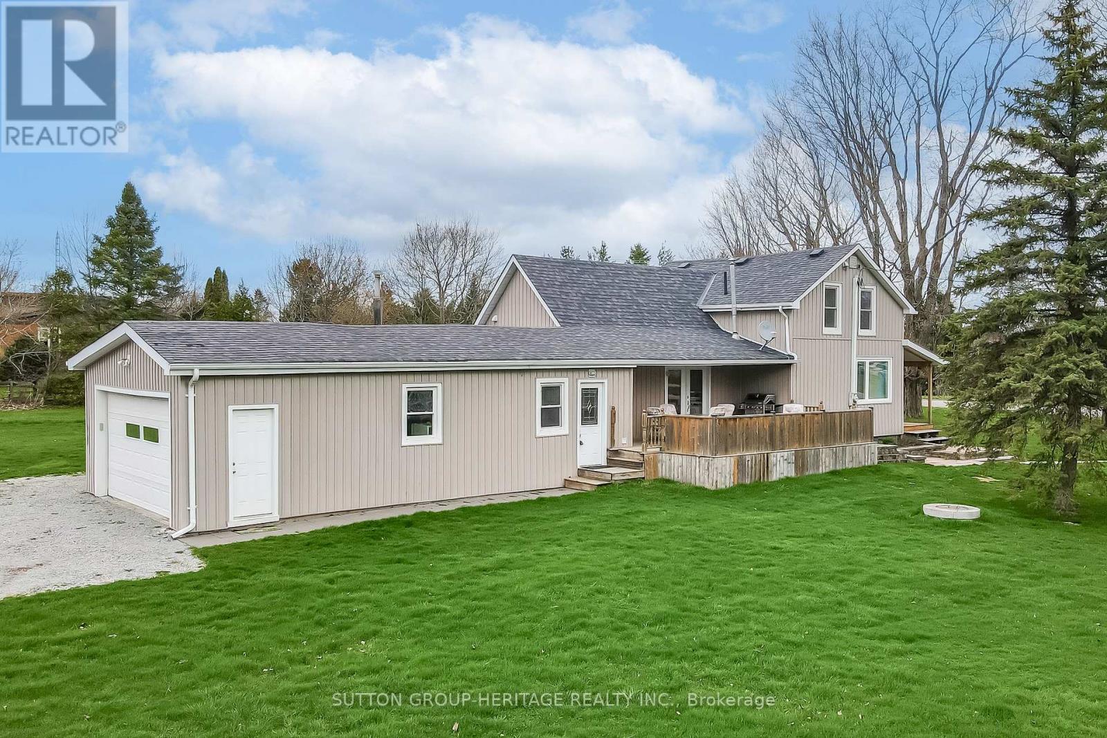 Property at 190 RIVER STREET image 3