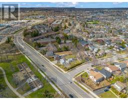 749 MAPLE AVENUE, Burlington, Ontario