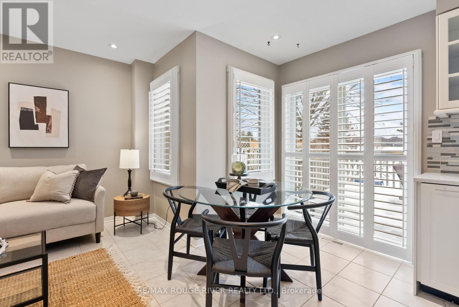 30 Willowbrook Drive, Whitby, Ontario  L1R 1S7 - Photo 17 - E12124010