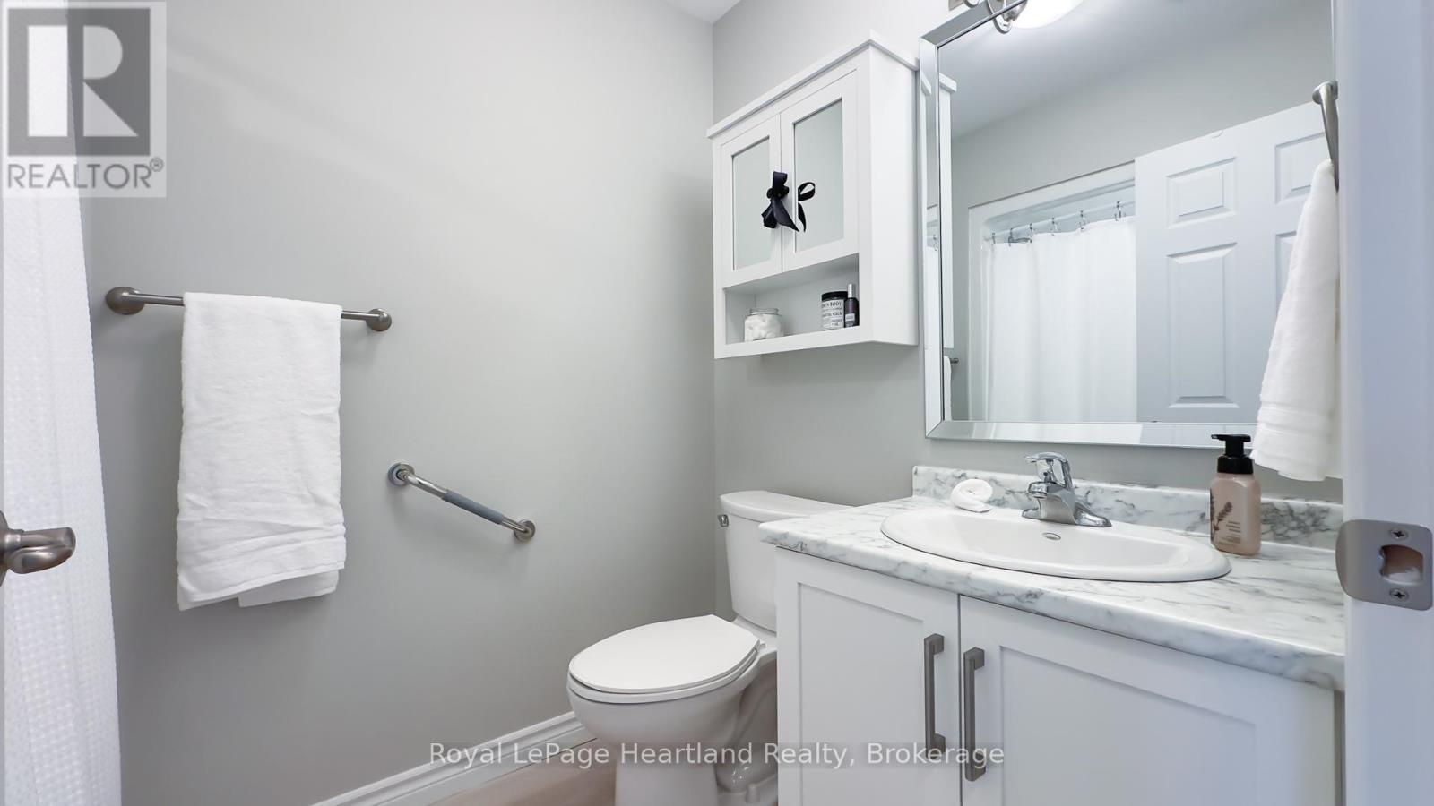 188 Lake Breeze Drive, Ashfield-Colborne-Wawanosh, Ontario  N7A 0C6 - Photo 29 - X12123964