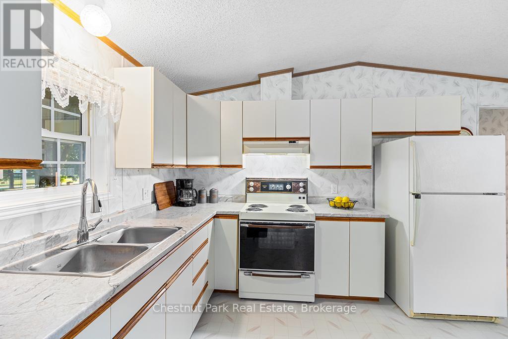 Mh12 - 684138 Side Road 30, Chatsworth, Ontario  N0H 1R0 - Photo 12 - X12124121