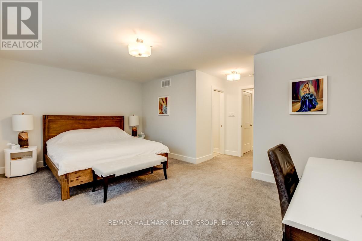 1006 Shefford Road, Ottawa, Ontario  K1J 6X5 - Photo 17 - X12123990