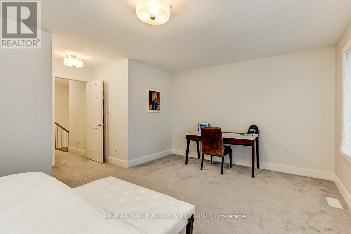 1006 Shefford Road, Ottawa, Ontario  K1J 6X5 - Photo 18 - X12123990