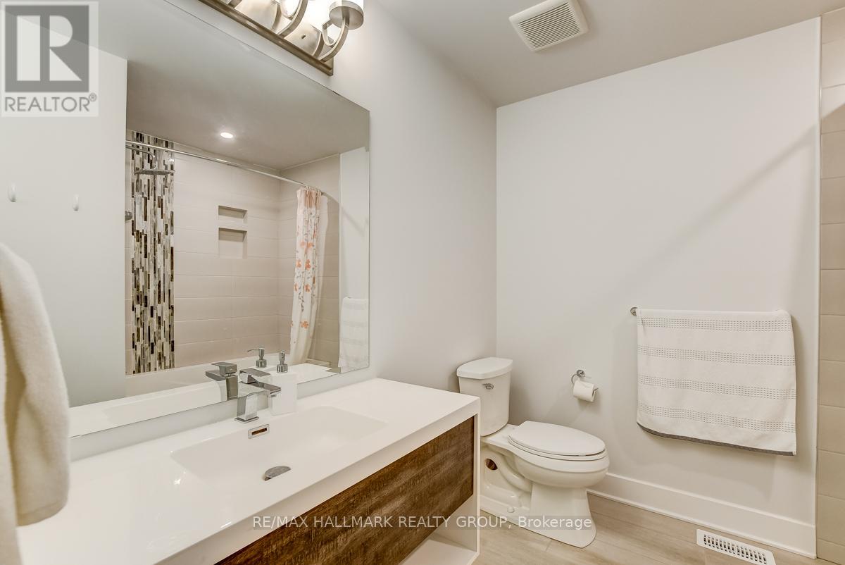 1006 Shefford Road, Ottawa, Ontario  K1J 6X5 - Photo 20 - X12123990
