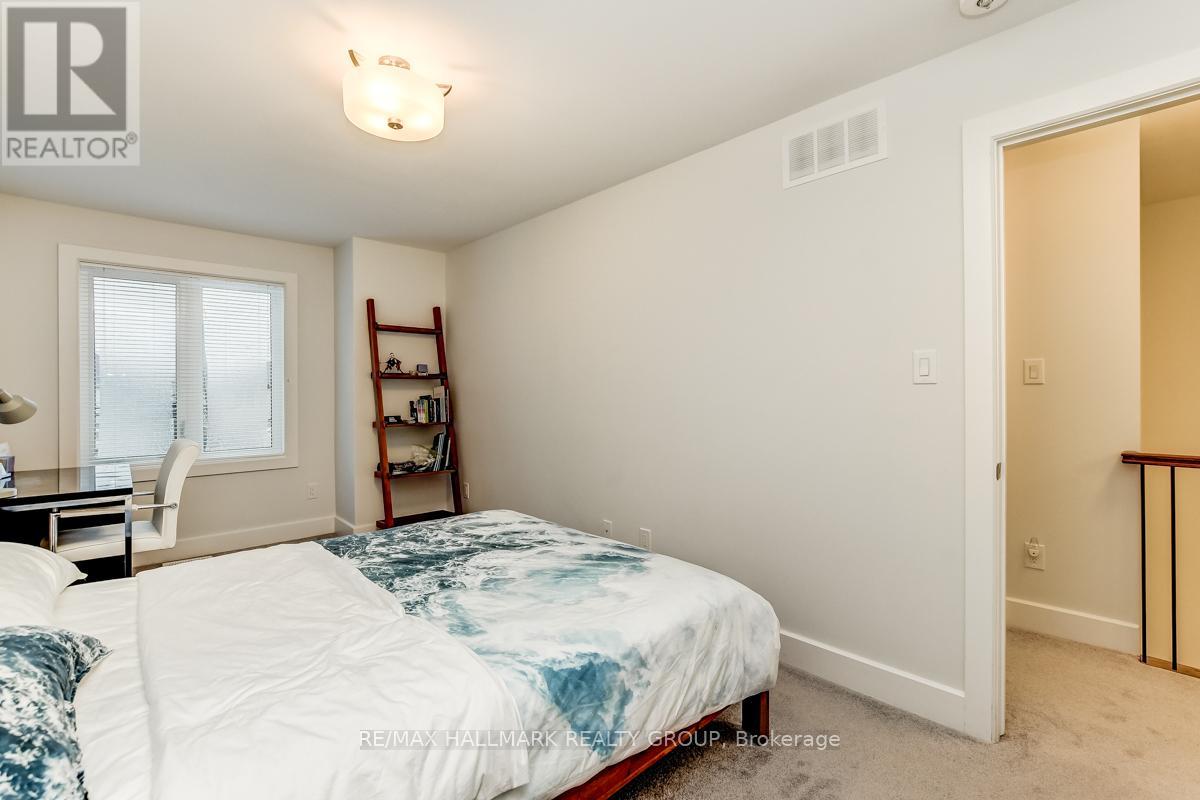 1006 Shefford Road, Ottawa, Ontario  K1J 6X5 - Photo 22 - X12123990
