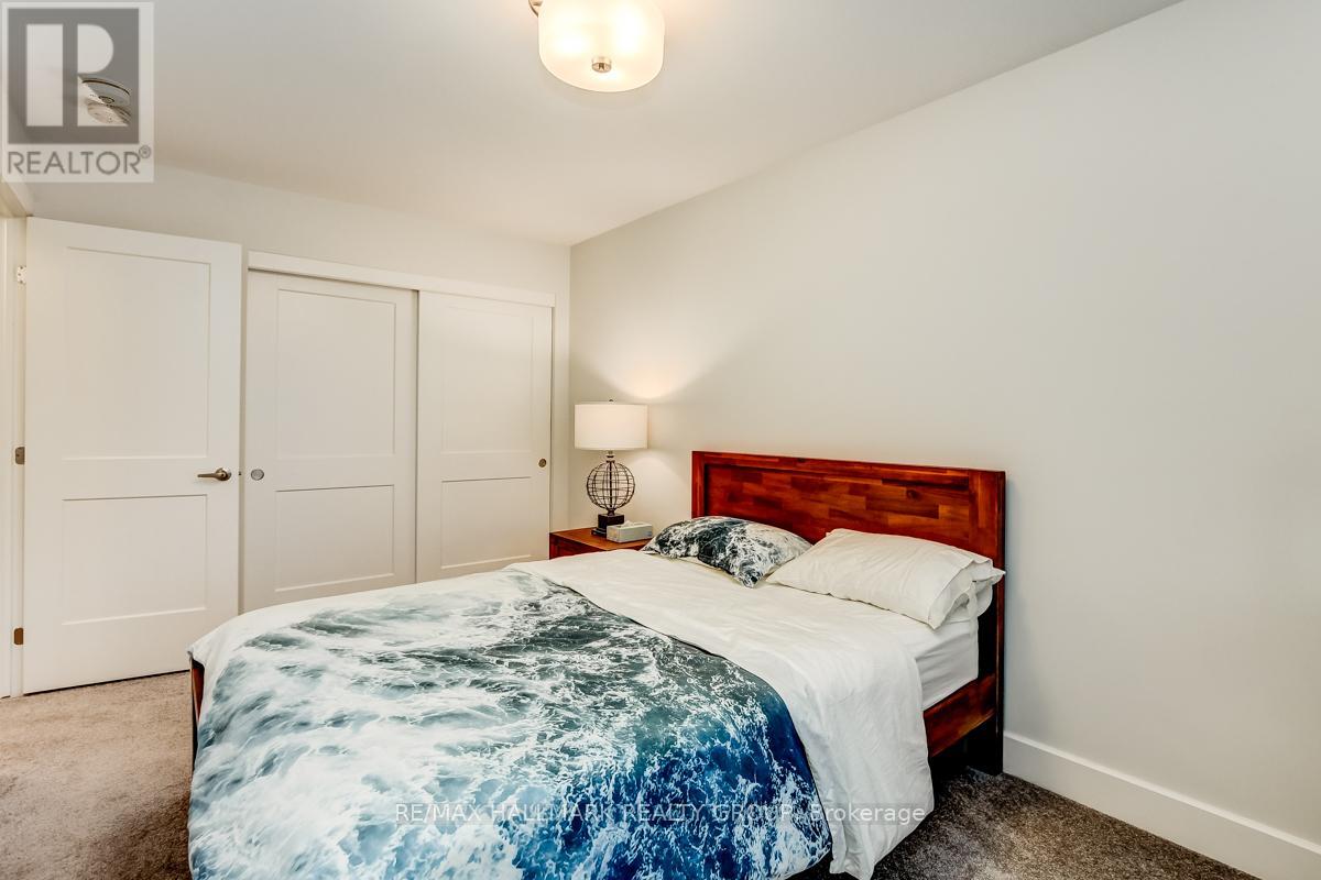 1006 Shefford Road, Ottawa, Ontario  K1J 6X5 - Photo 24 - X12123990
