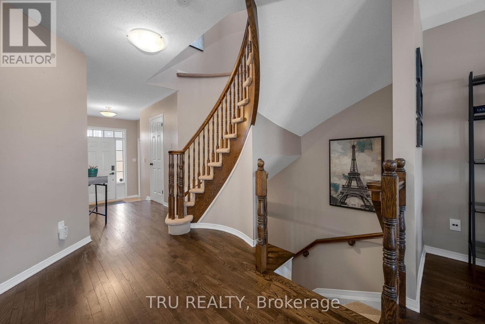 105 Deercroft Avenue, Ottawa, Ontario  K2J 5H7 - Photo 5 - X12124029