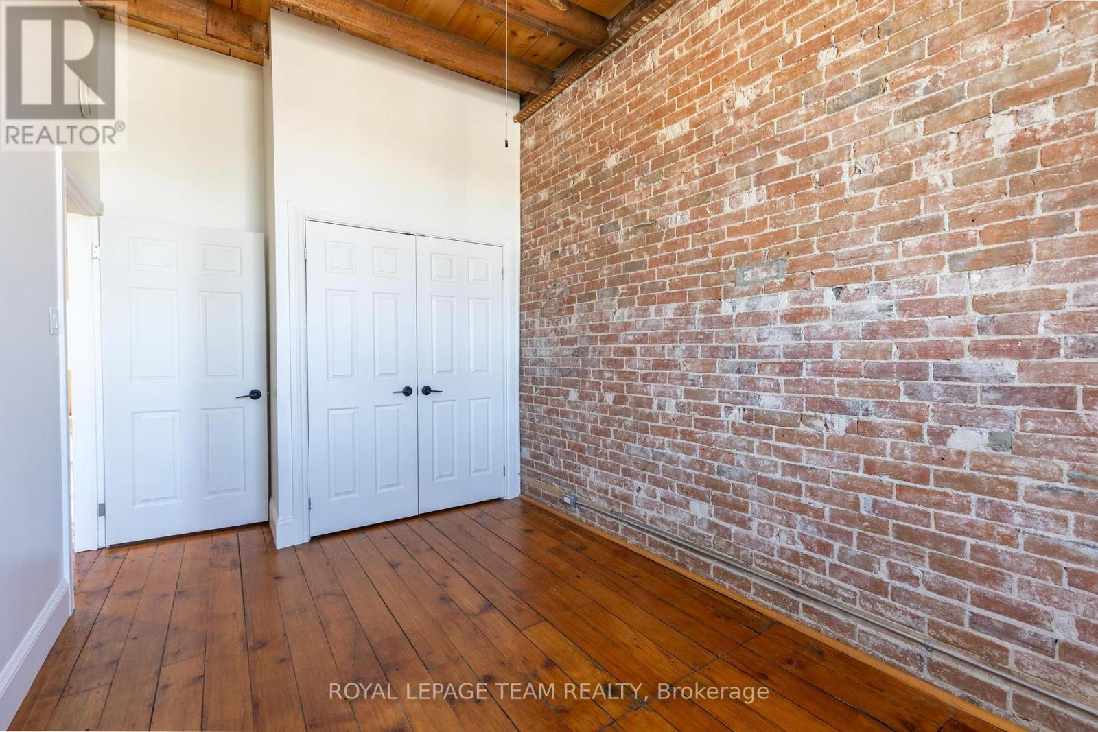 14 Elgin Street W, Arnprior, Ontario  K7S 1N3 - Photo 15 - X12124084