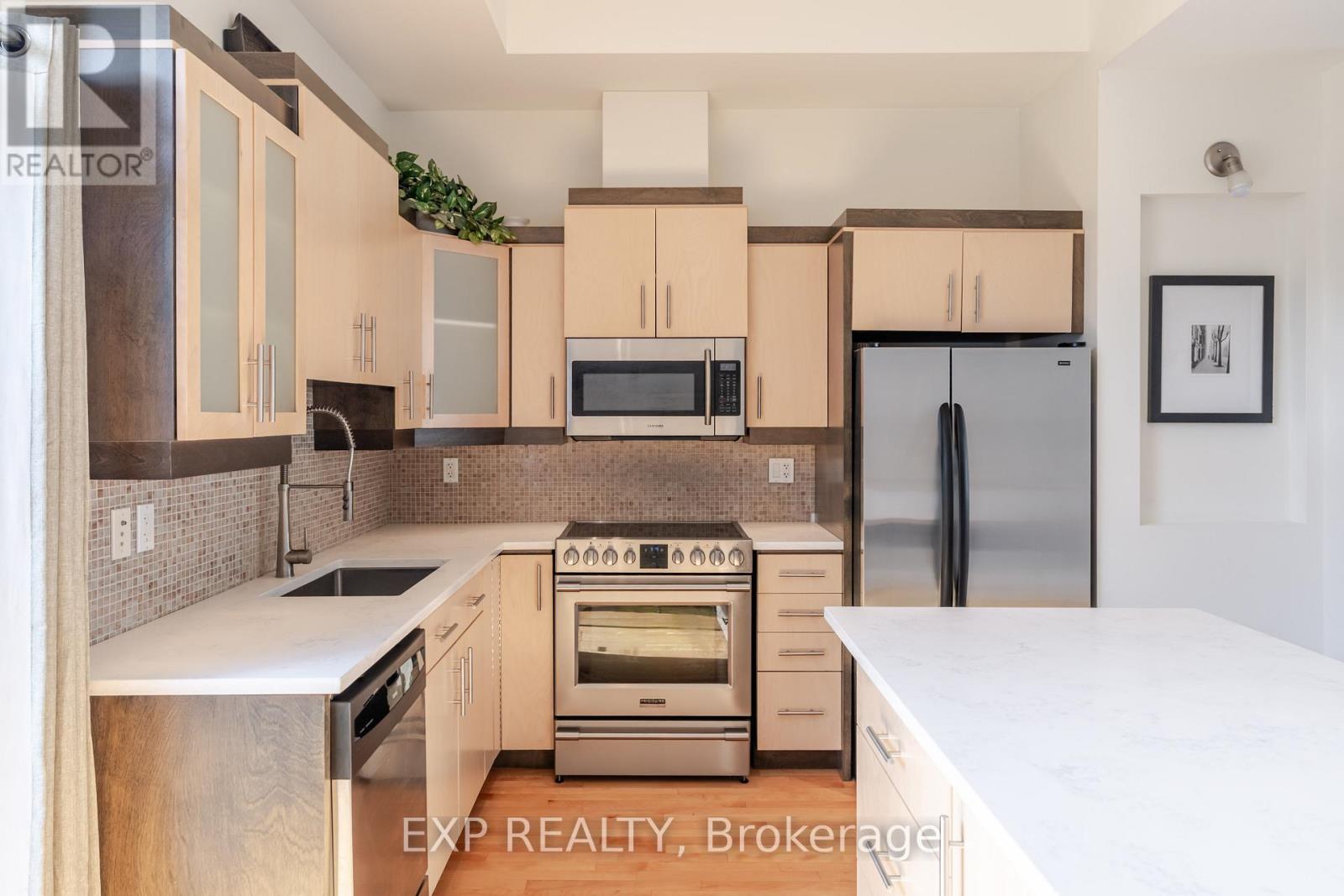 806 High Street, Ottawa, Ontario  K2B 6C4 - Photo 17 - X12124110
