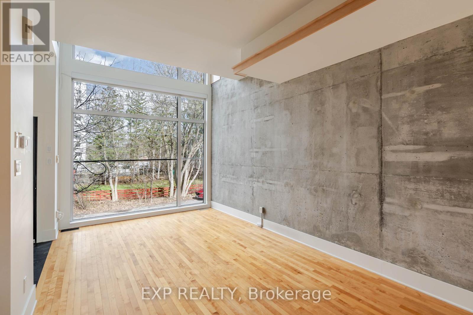 Property at 806 HIGH STREET image 5