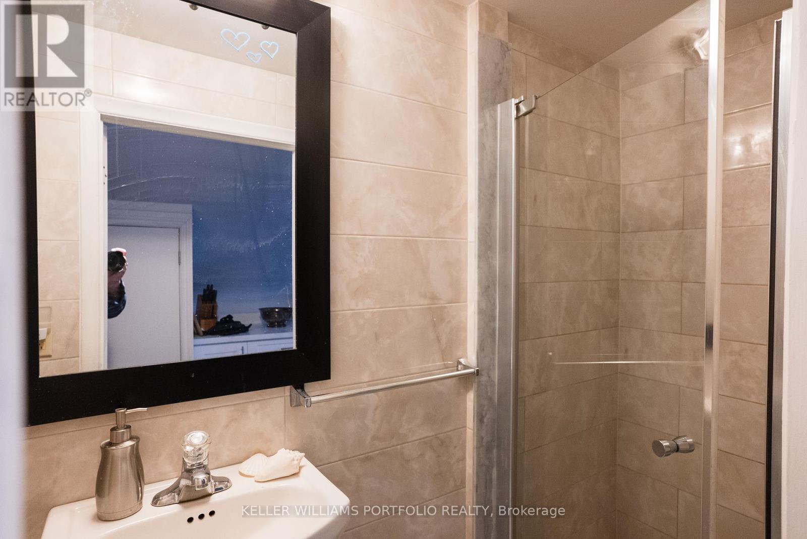 1156 Bloor Street W, Toronto (Dovercourt-Wallace Emerson-Junction), Ontario  M6H 1N1 - Photo 26 - W12123849